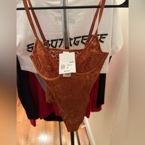 Brand new bodysuit from forever 21